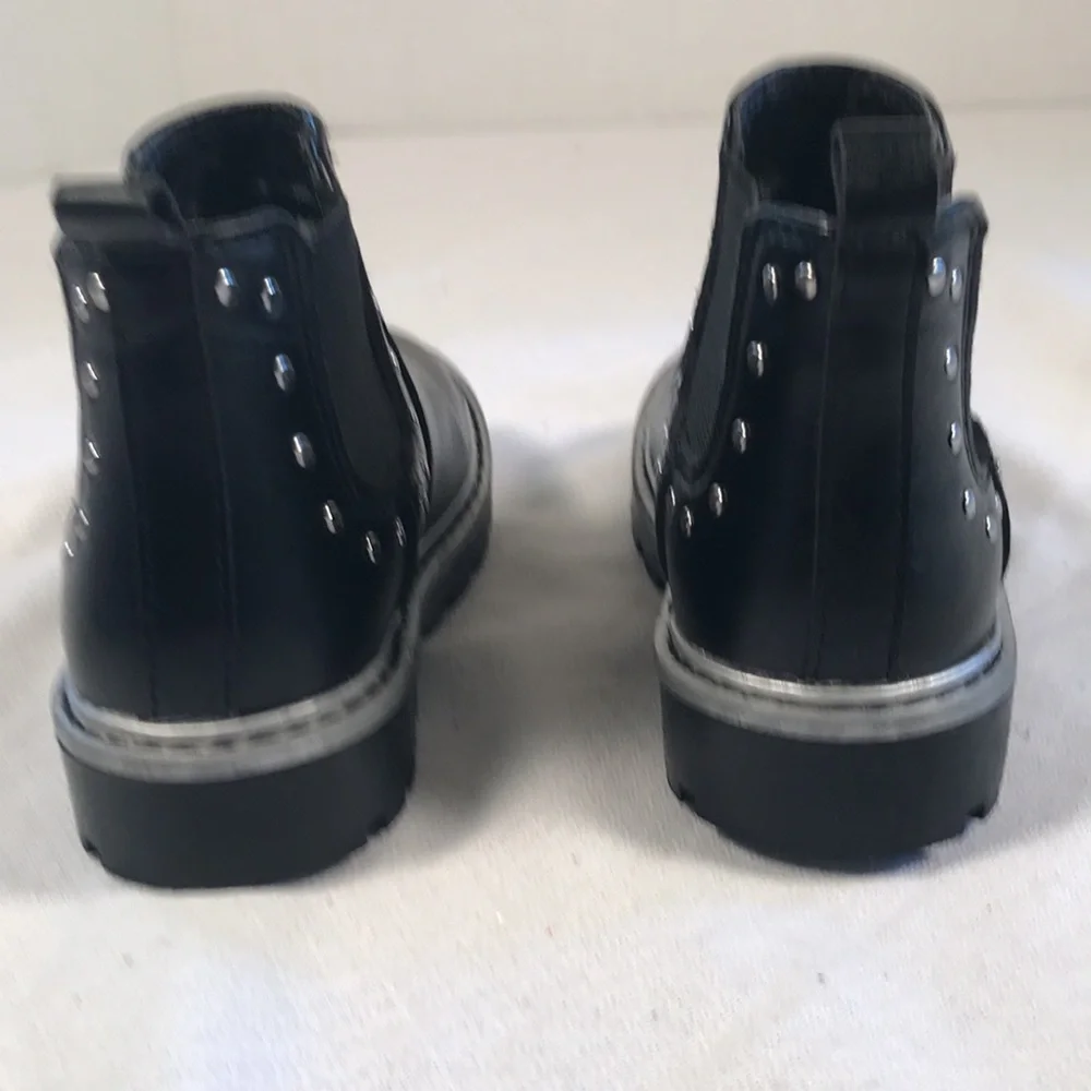 Wonder Nation Girls Black Vegan Studded Chelsea Fashion Lug Boots